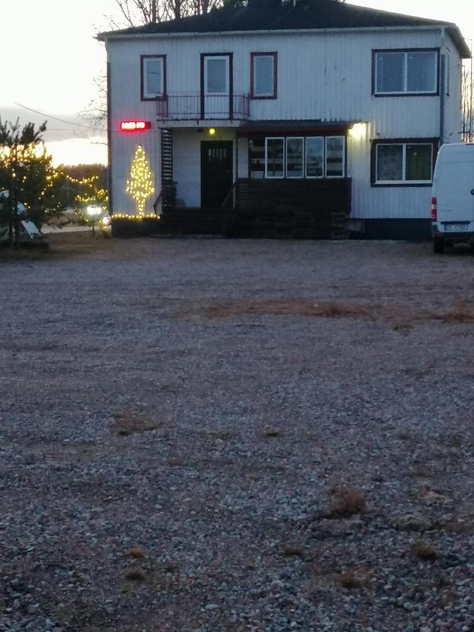 Sangis Haparandavaegen 11 Eksteriør billede