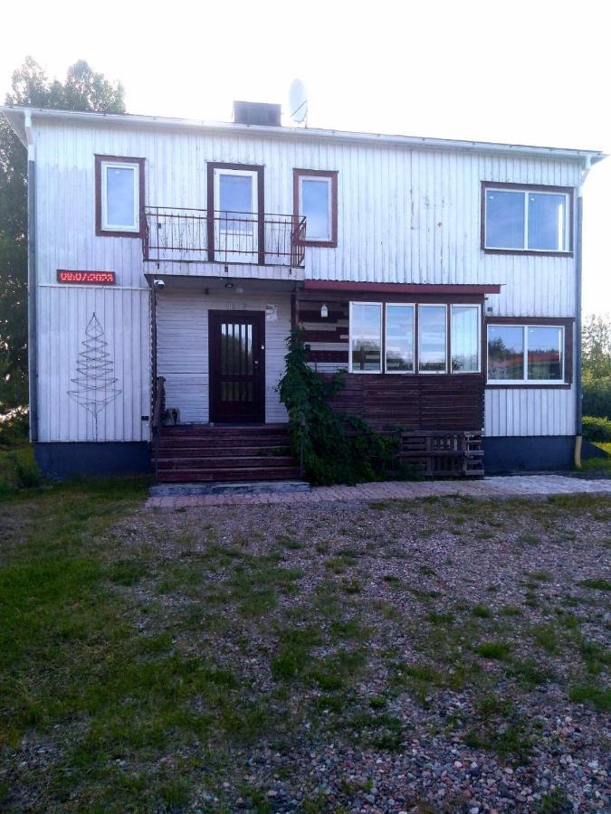 Sangis Haparandavaegen 11 Eksteriør billede